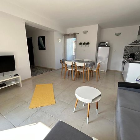 Apartmani Rita Slatine Eksteriør bilde