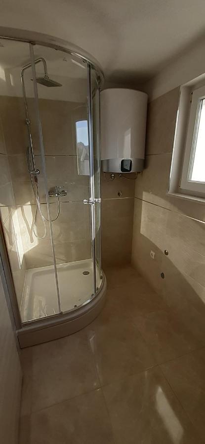 Apartmani Rita Slatine Eksteriør bilde