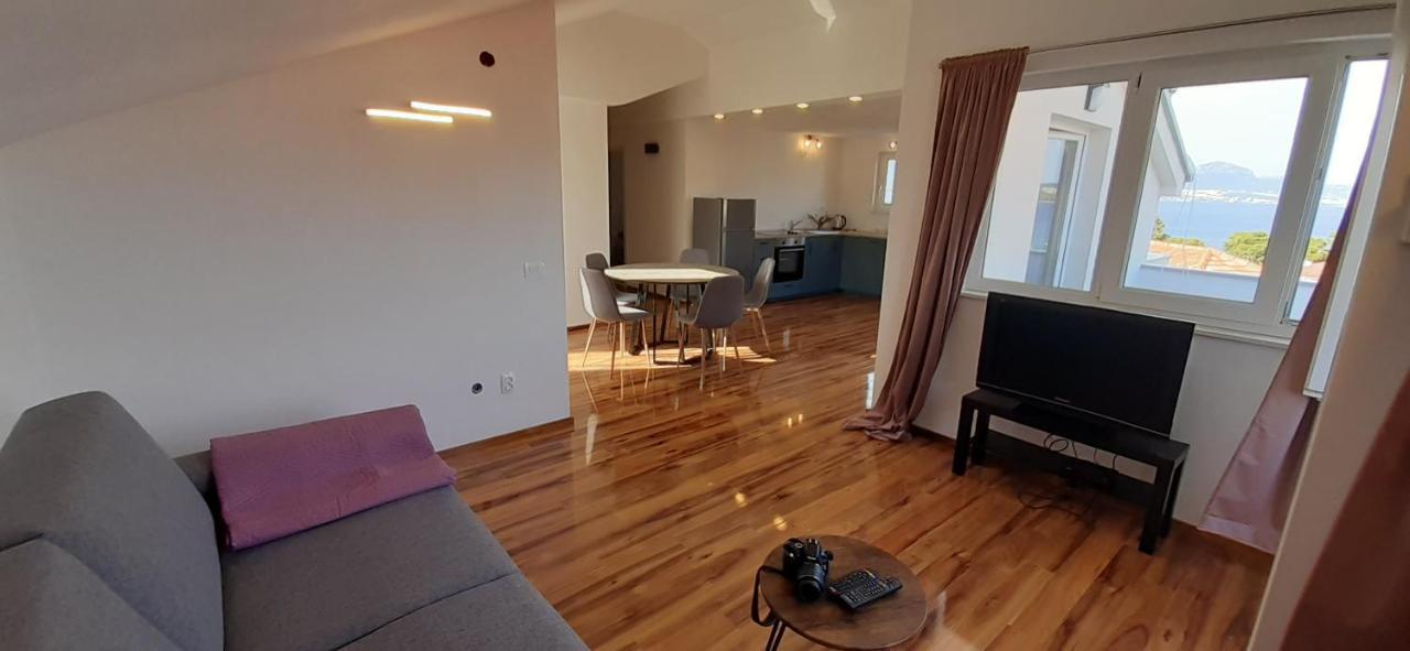 Apartmani Rita Slatine Eksteriør bilde
